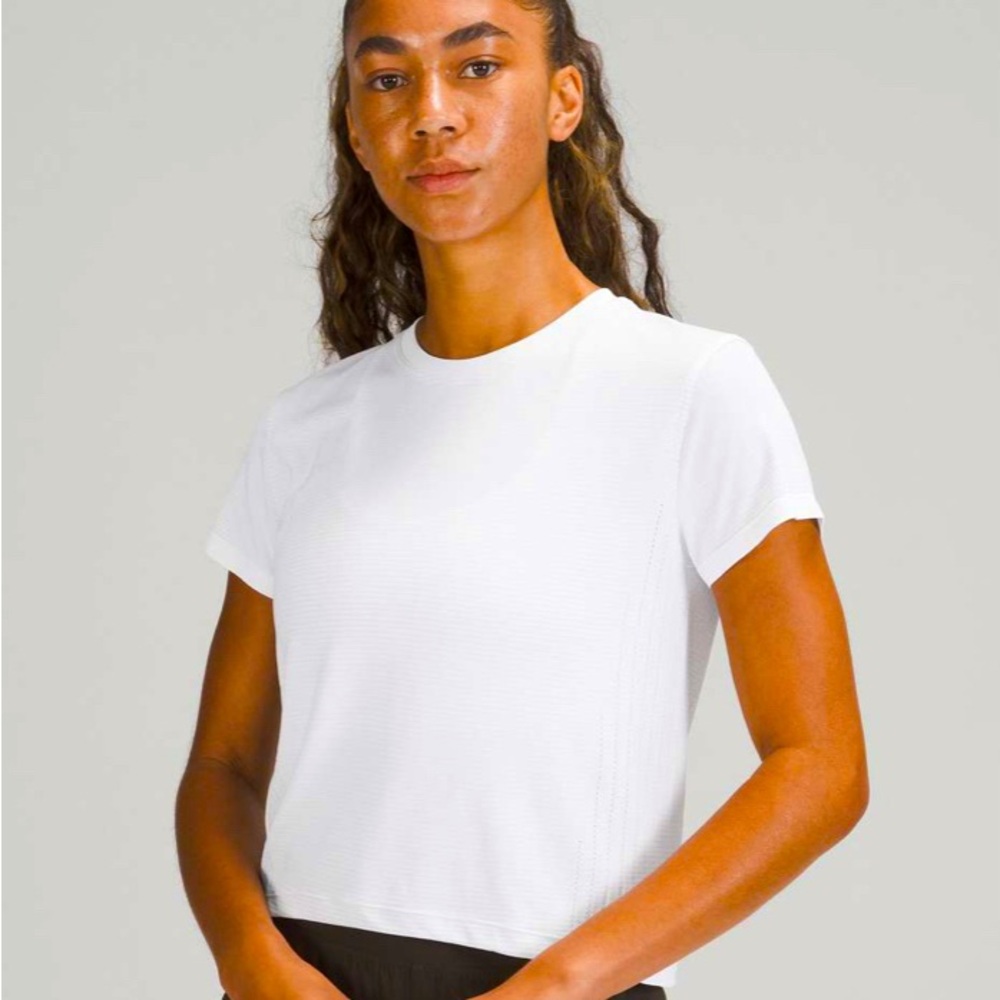 Lululemon Train to Be Cropped T-Shirt